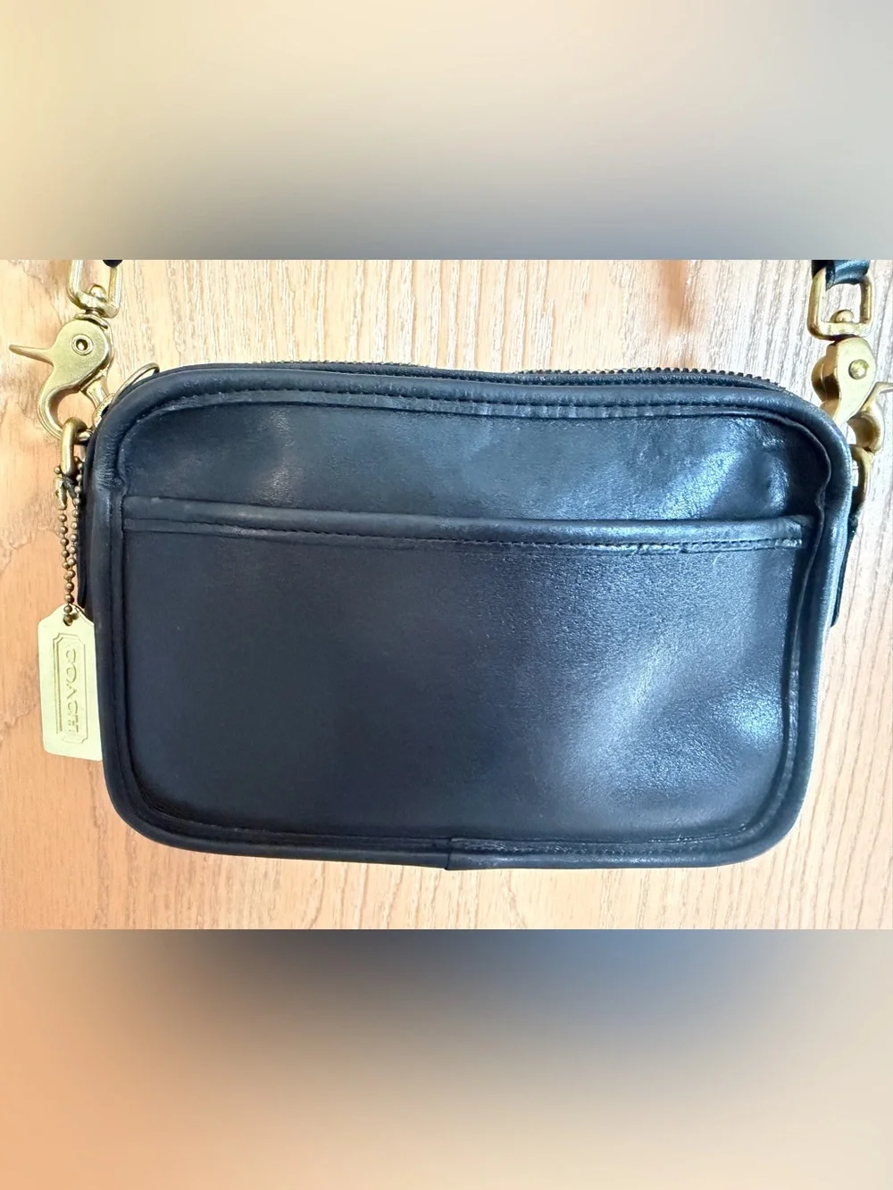 Authentic Vintage Coach 9925 Carnival Black Leather Crossbody Bag Gold Hardwear